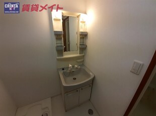 伊勢市駅 徒歩8分 1階の物件内観写真